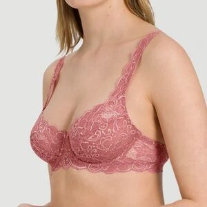 Hanro Moments Underwire Bra Sweet Pepper Size 34B